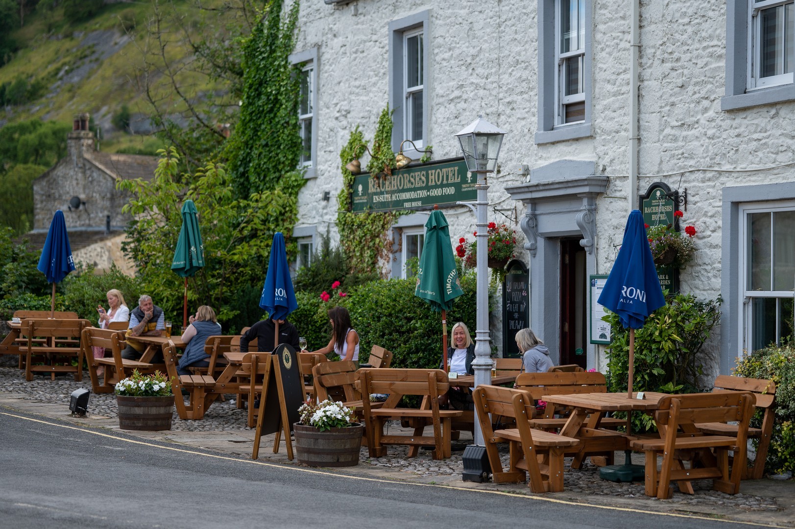 The RaceHorses Hotel